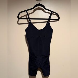 Mid thigh bodysuit size small black shapewear